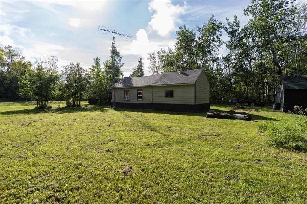 20 Donald Street, Grand Marais, Manitoba  R0E 0T0 - Photo 18 - 202622048