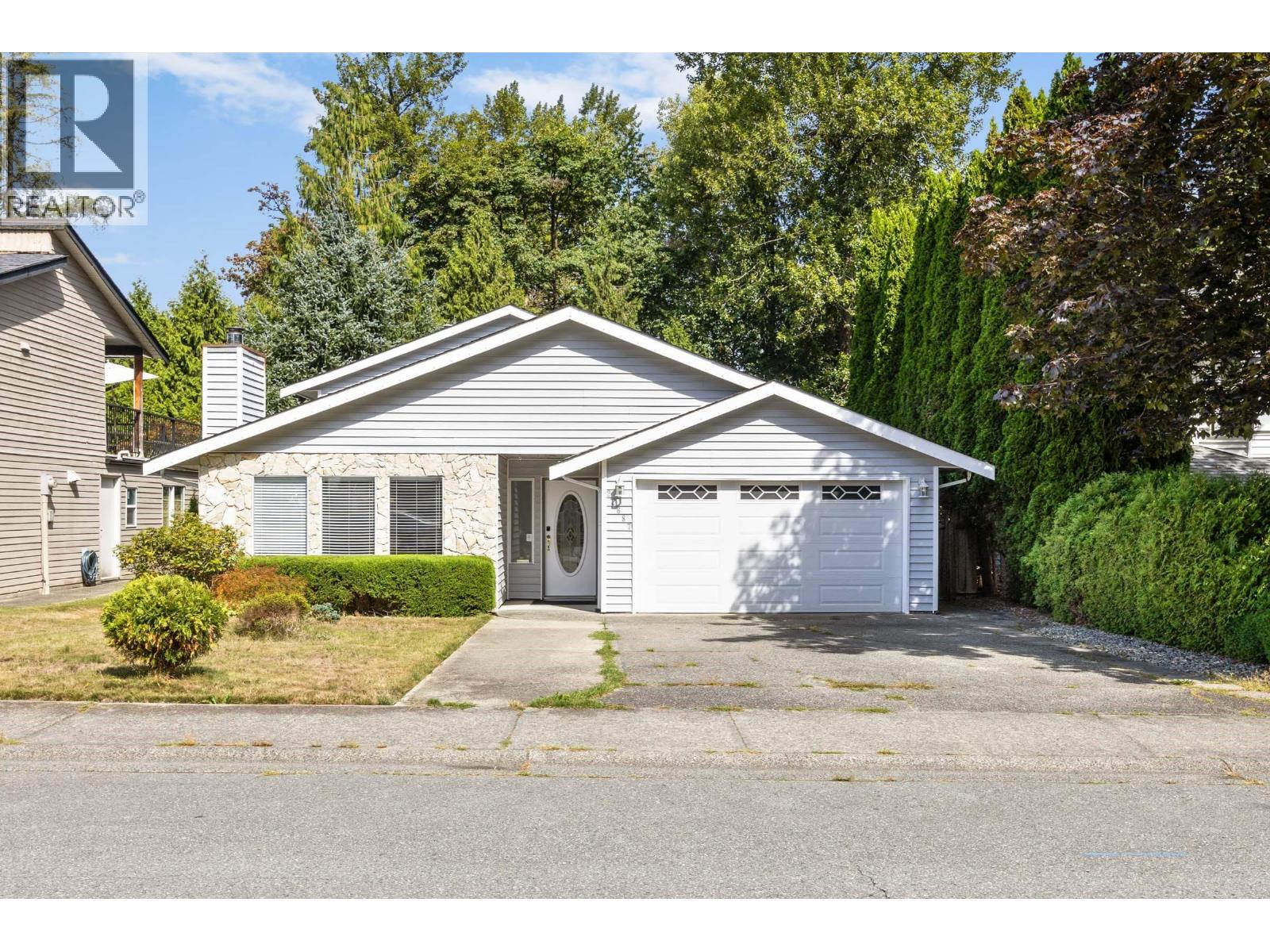 22687 Kendrick Loop, Maple Ridge, British Columbia  V2X 8Y9 - Photo 1 - R3160886