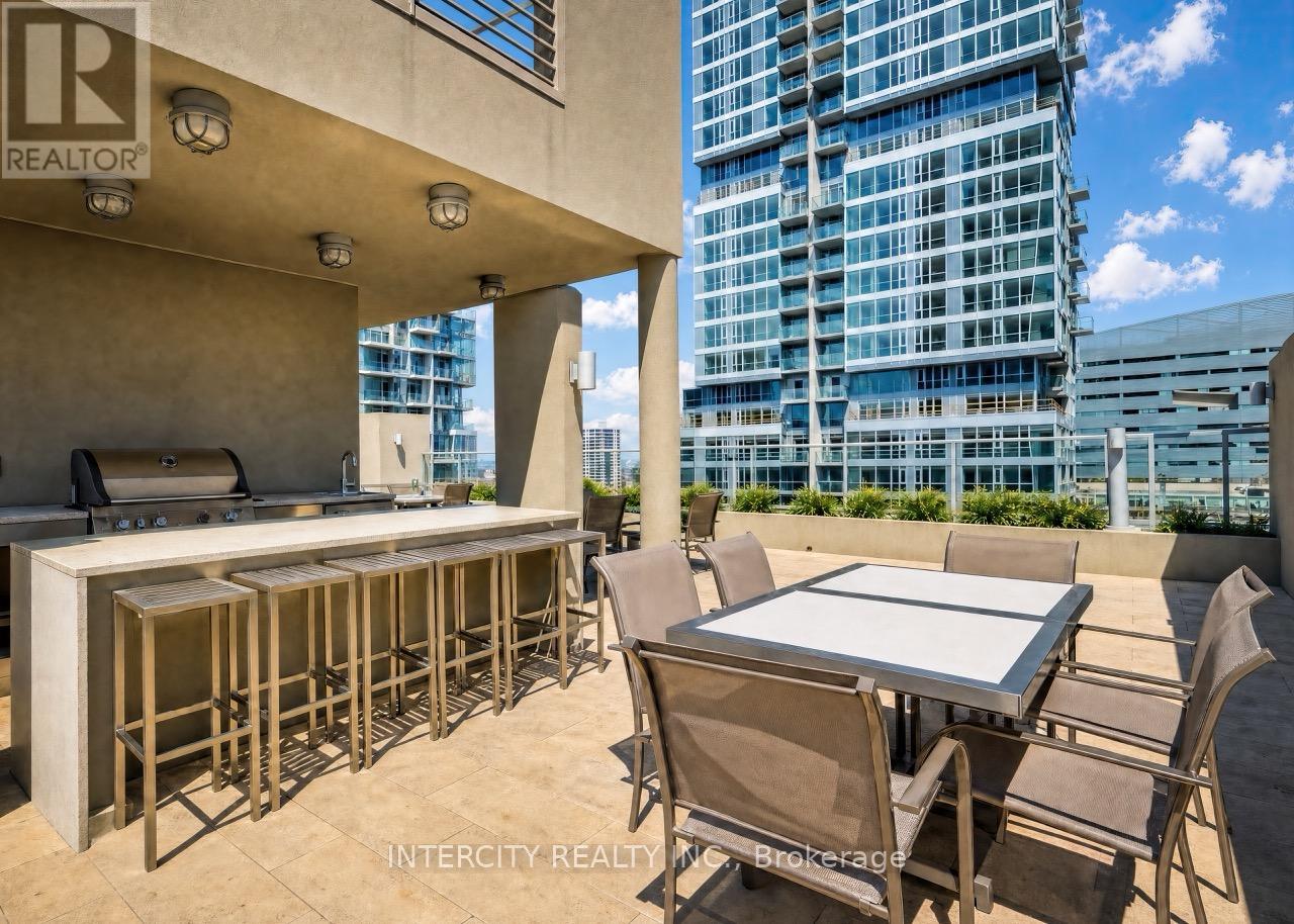 2503 - 126 Simcoe Street, Toronto, Ontario  M5H 4E6 - Photo 31 - C13738634