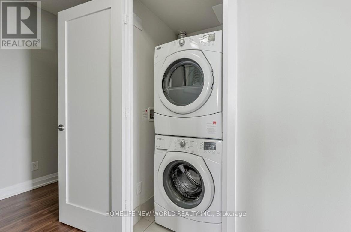 3317 - 5 Sheppard Avenue E, Toronto, Ontario  M2N 0G4 - Photo 10 - C13739210