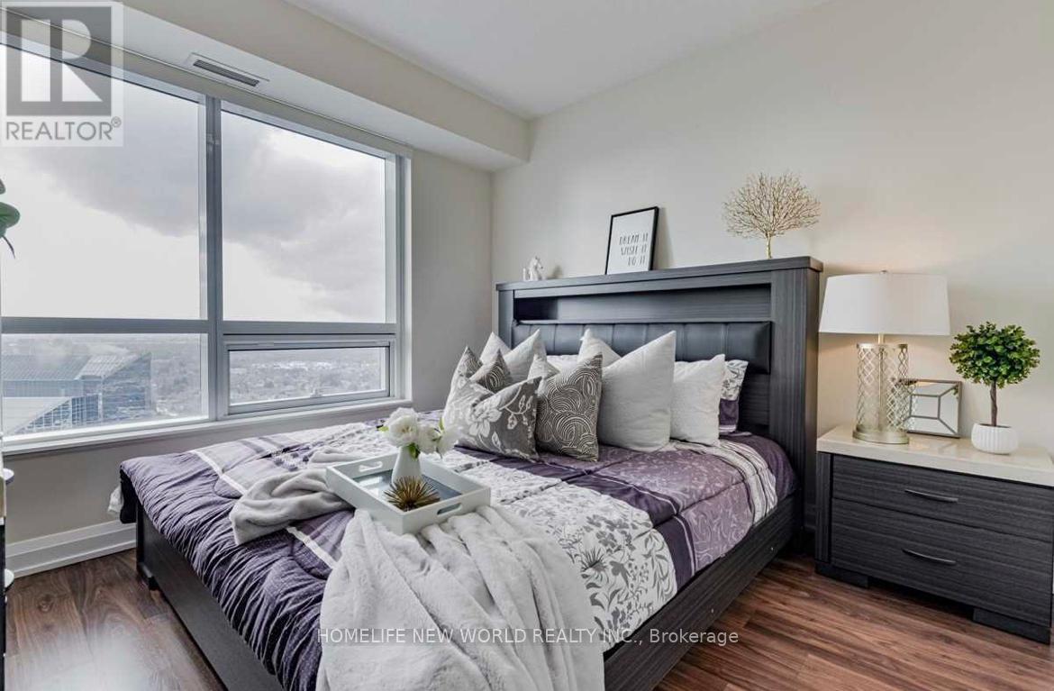 3317 - 5 Sheppard Avenue E, Toronto, Ontario  M2N 0G4 - Photo 4 - C13739210