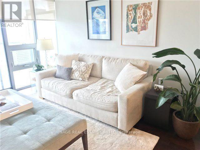 3405 - 33 Charles Street E, Toronto, Ontario  M4Y 0A2 - Photo 3 - C13739242