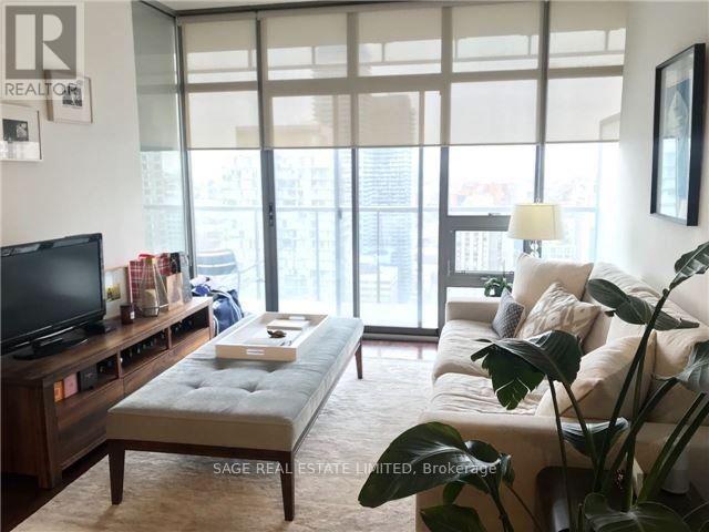 3405 - 33 Charles Street E, Toronto, Ontario  M4Y 0A2 - Photo 4 - C13739242