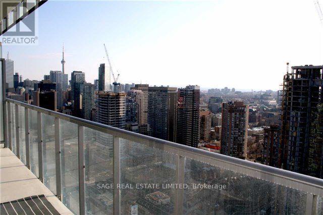 3405 - 33 Charles Street E, Toronto, Ontario  M4Y 0A2 - Photo 9 - C13739242