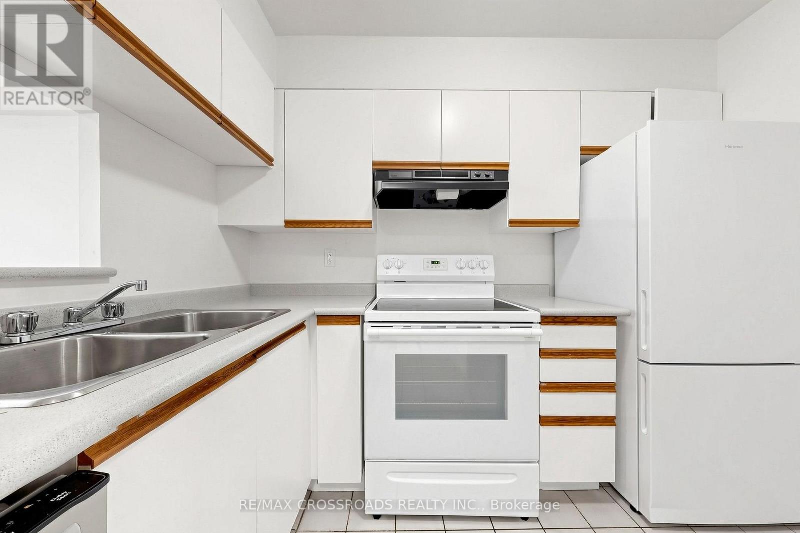 511 - 3233 Eglinton Avenue E, Toronto, Ontario  M1J 3N6 - Photo 16 - E13739250