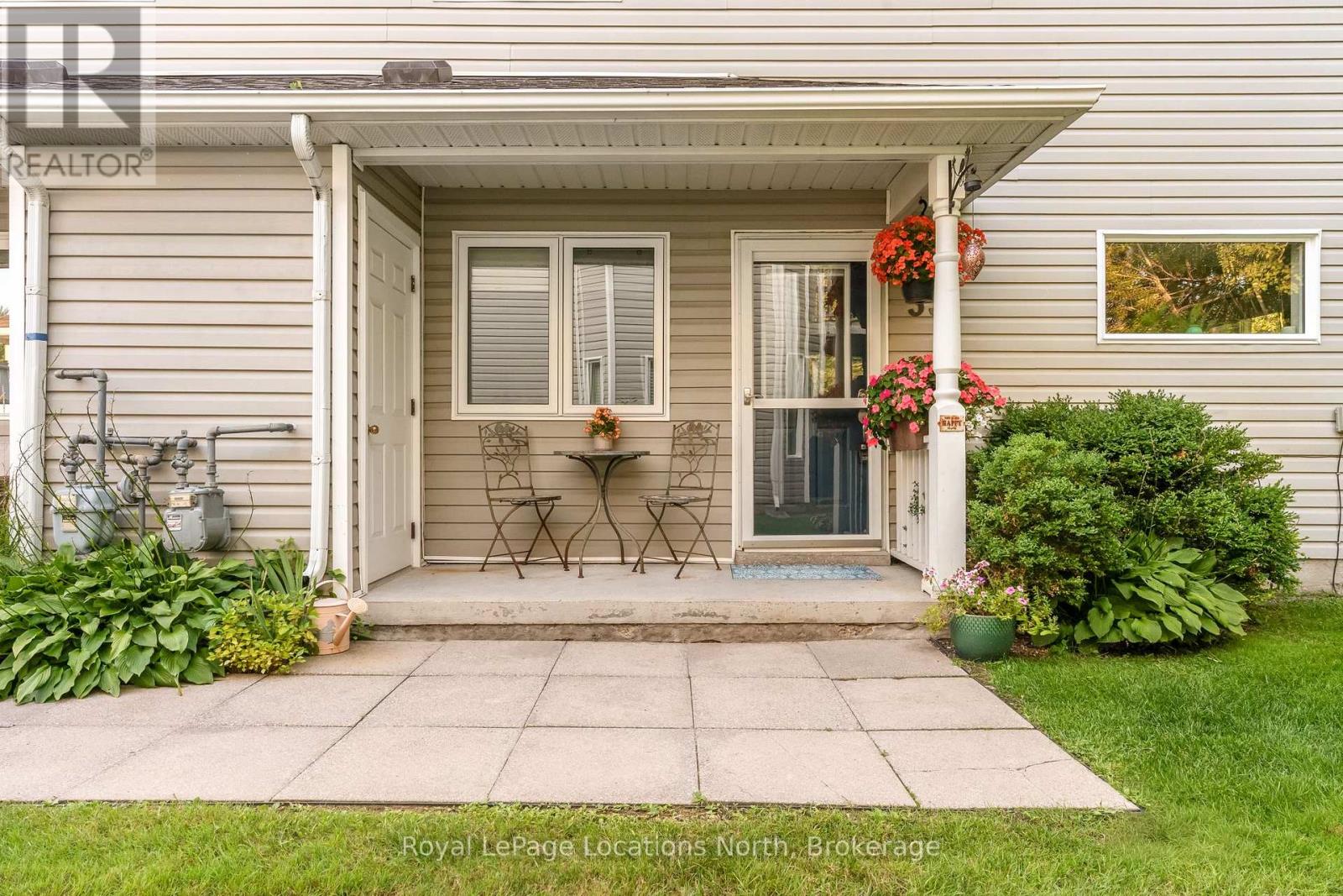 17 - 35 SUNDIAL COURT, Collingwood, Ontario