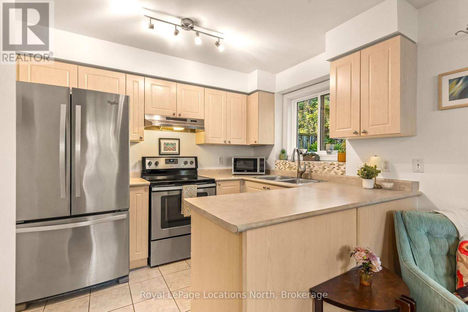 17 - 35 Sundial Court, Collingwood, Ontario  L9Y 5E5 - Photo 12 - S13739236