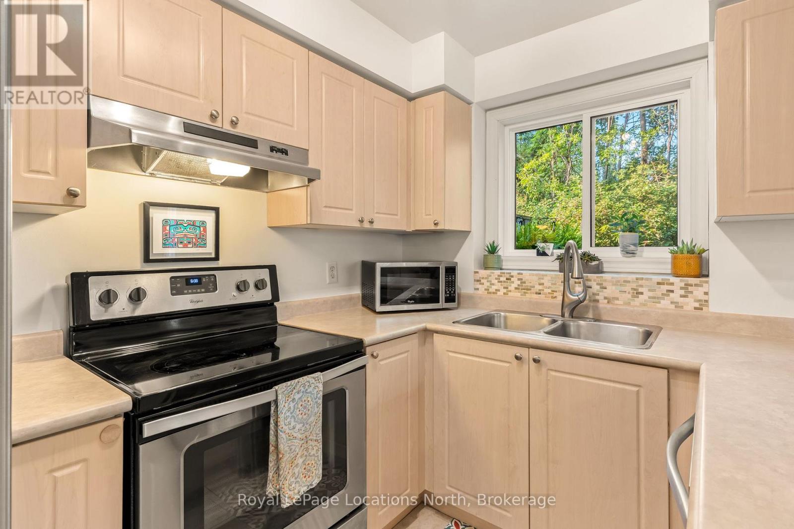 17 - 35 Sundial Court, Collingwood, Ontario  L9Y 5E5 - Photo 14 - S13739236