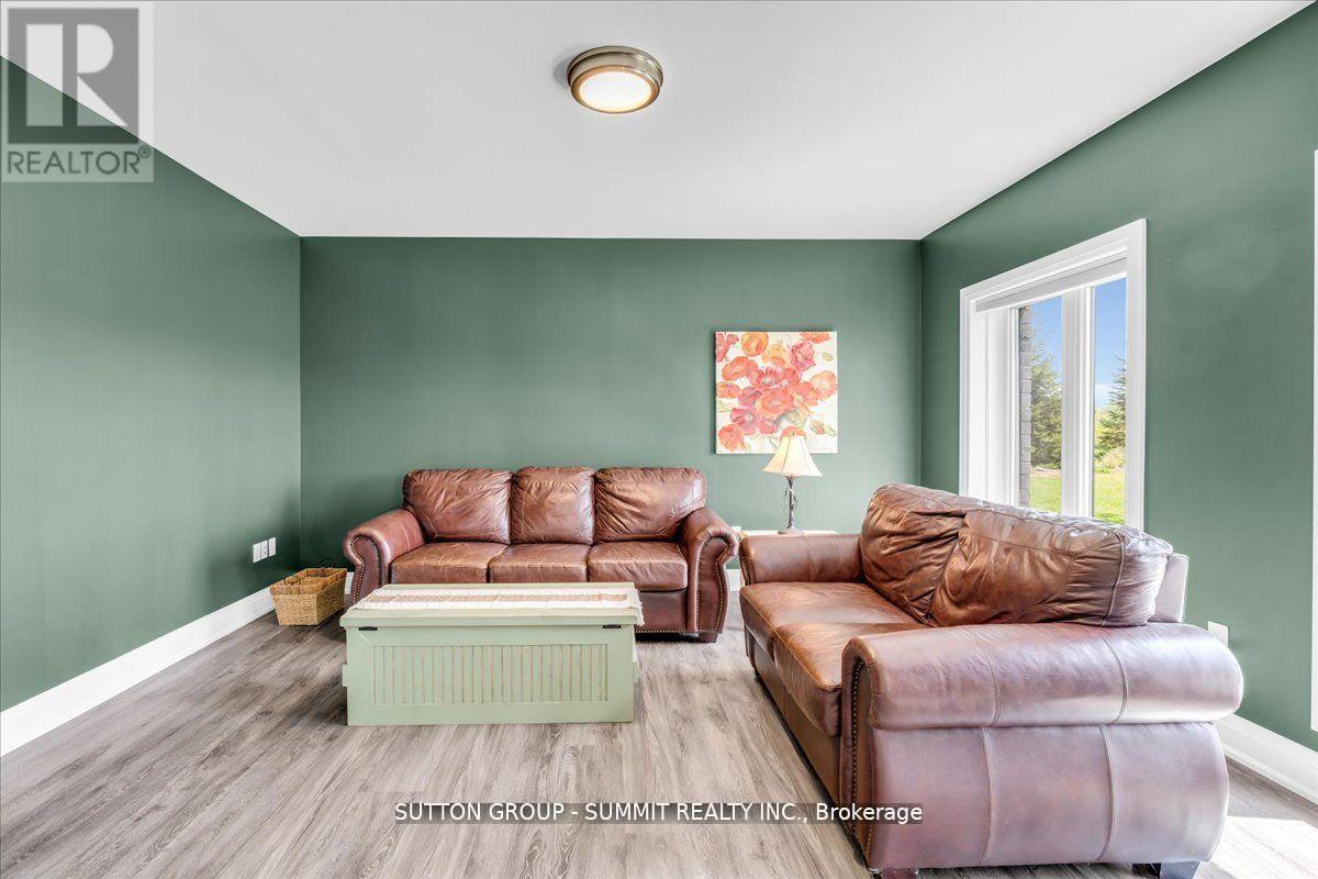 3 Best Court, Oro-Medonte, Ontario  L0L 2L0 - Photo 21 - S13739186