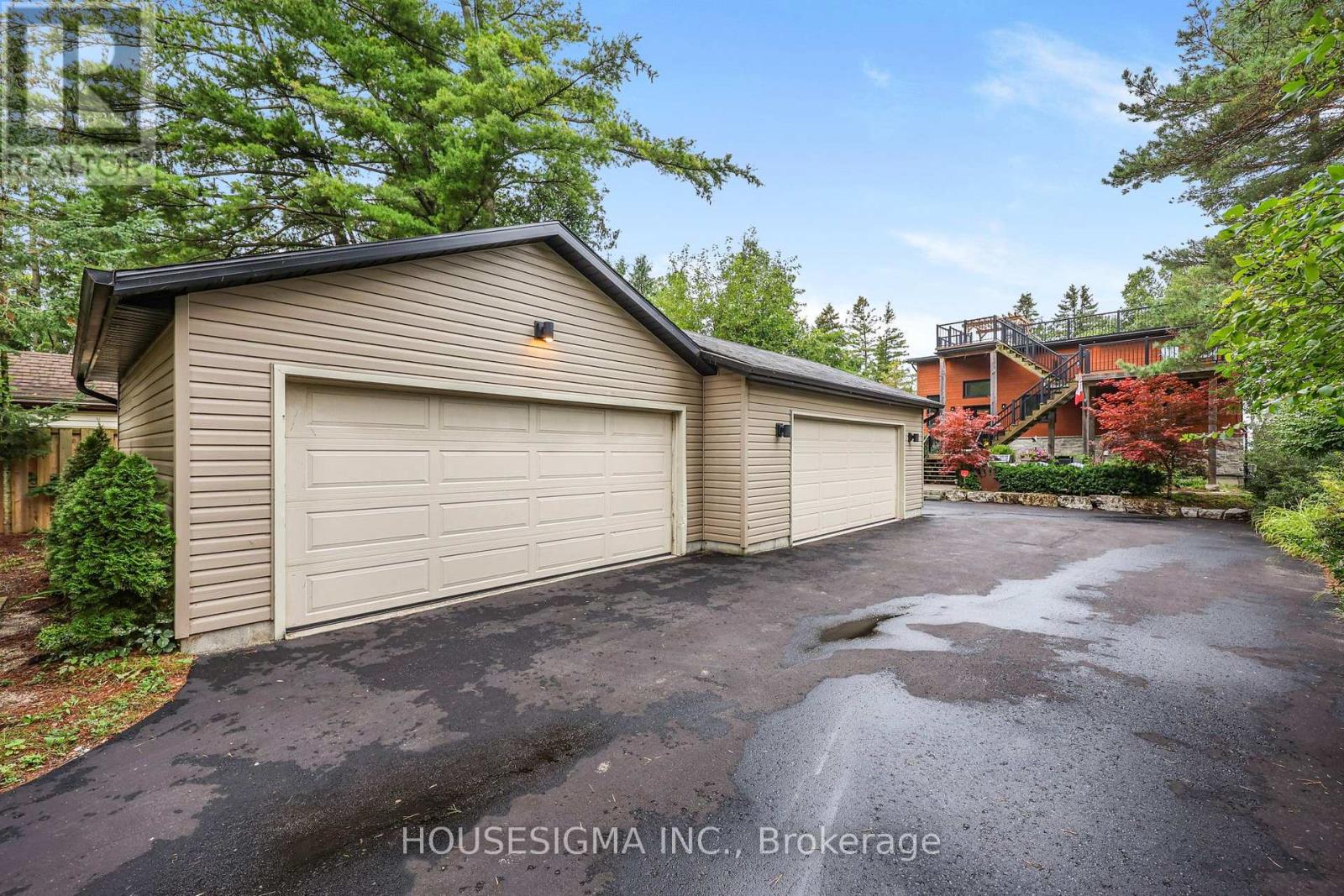 1046 River Road, Wasaga Beach, Ontario  L9Z 2P6 - Photo 3 - S13739190