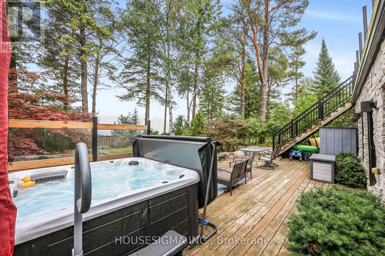 1046 River Road, Wasaga Beach, Ontario  L9Z 2P6 - Photo 37 - S13739190