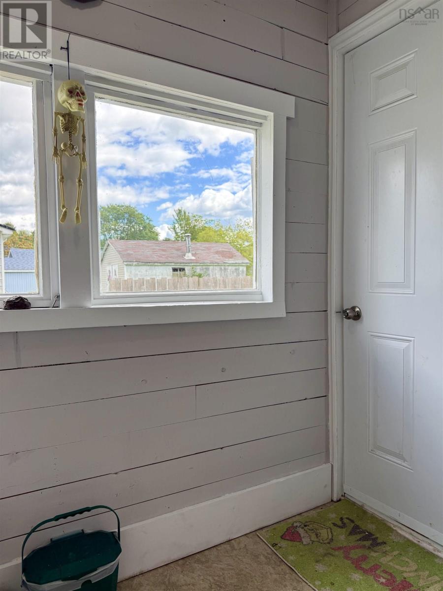 22 Chamberlain Street, Amherst, Nova Scotia  B4H 1J8 - Photo 16 - 202622249