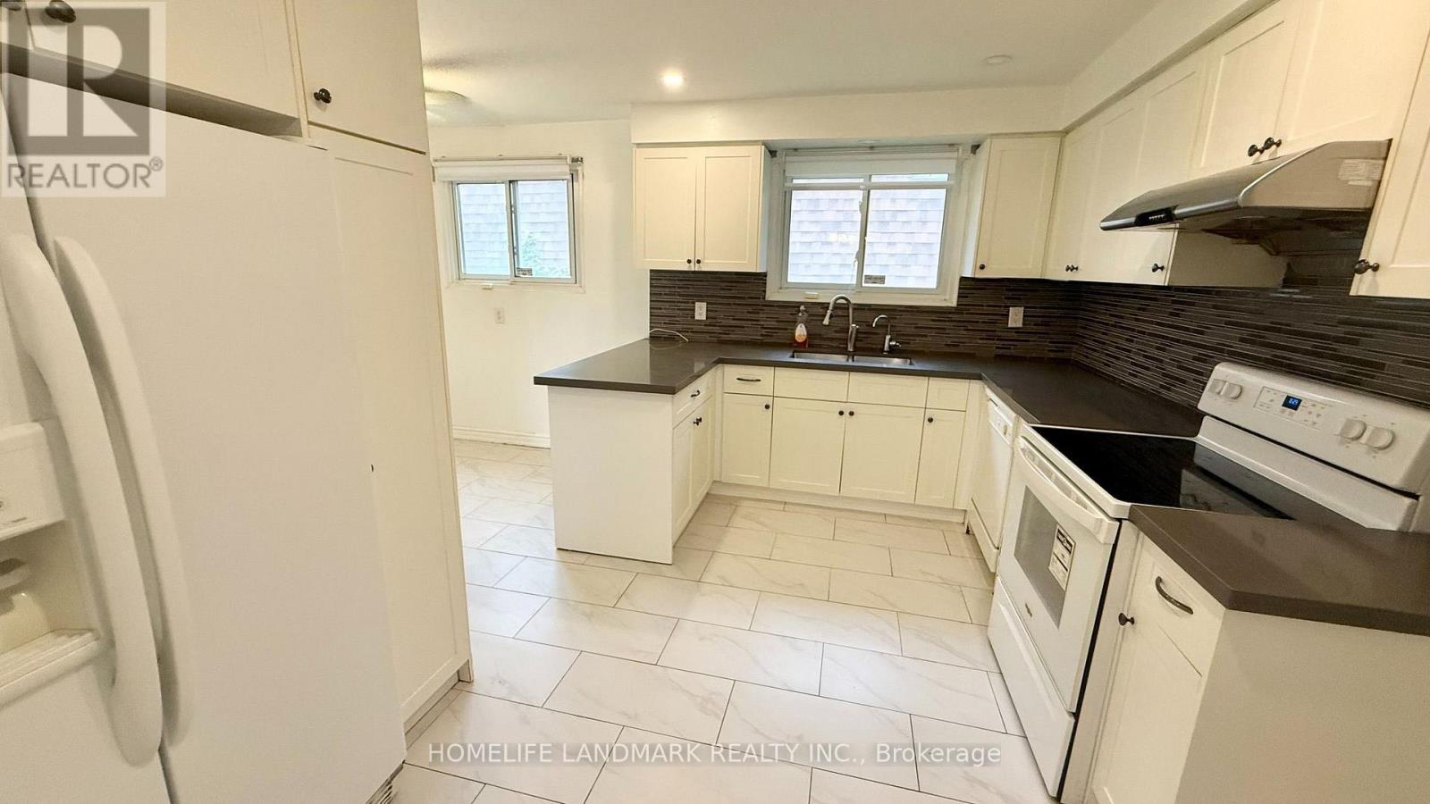 Main Floor - 47 Clancy Drive, Toronto, Ontario  M2J 2V7 - Photo 15 - C13687044