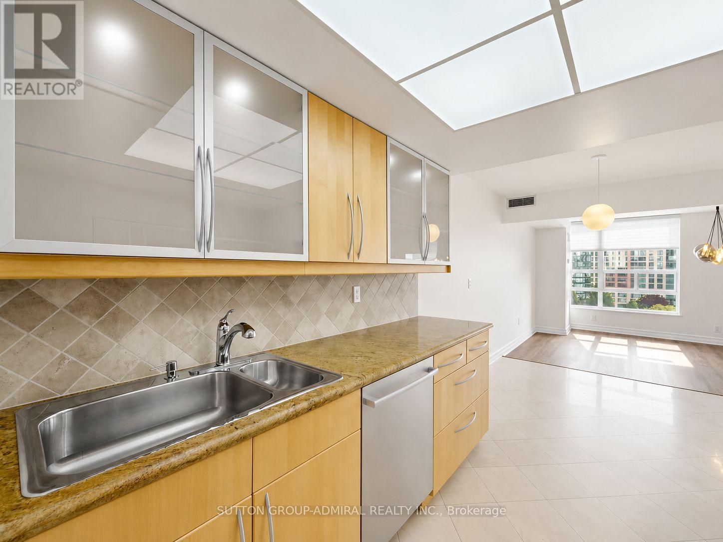 910 - 7905 Bayview Avenue, Markham, Ontario  L3T 7N3 - Photo 12 - N13735798