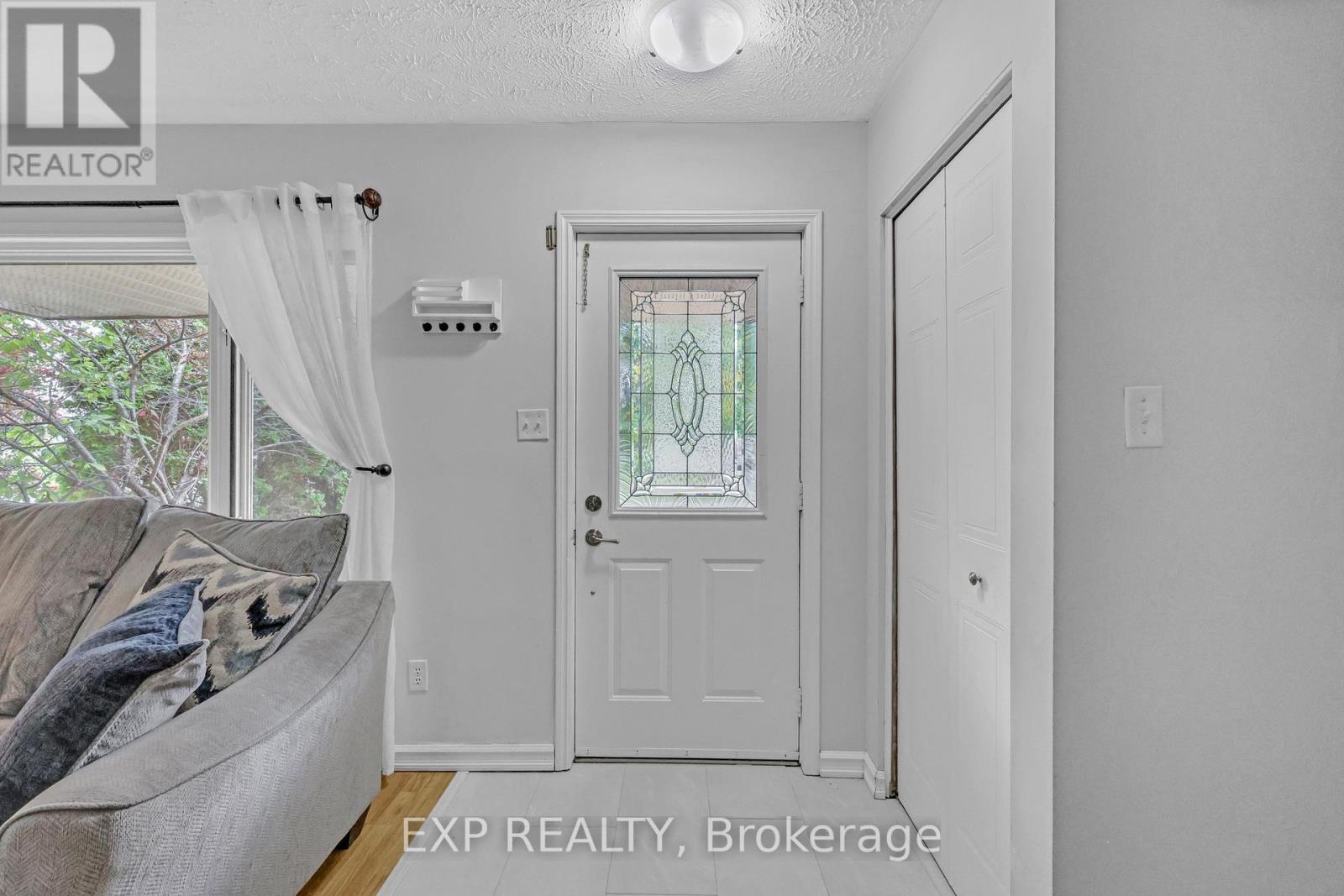 220 Scott Road, Cambridge, Ontario  N3C 3Z8 - Photo 3 - X13739254