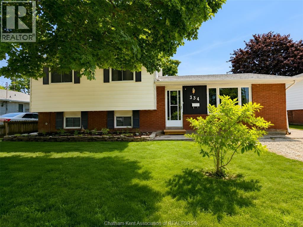 334 MCNAUGHTON AVENUE, Chatham, Ontario