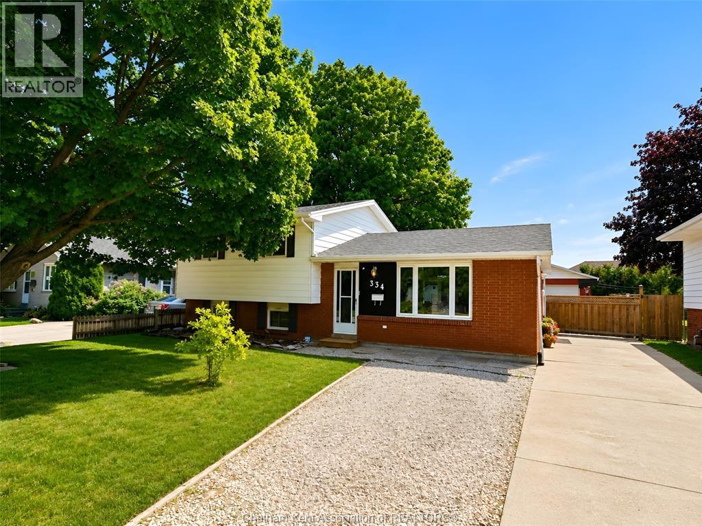 334 Mcnaughton Avenue, Chatham, Ontario  N7L 2G9 - Photo 2 - 26021402