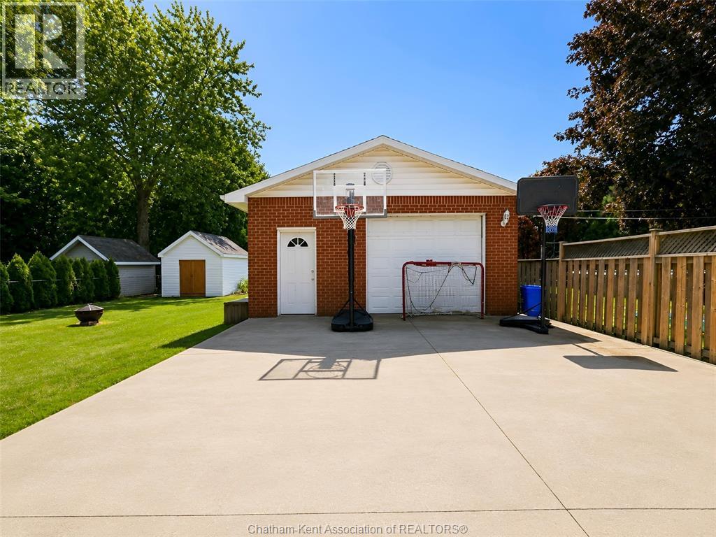 334 Mcnaughton Avenue, Chatham, Ontario  N7L 2G9 - Photo 30 - 26021402