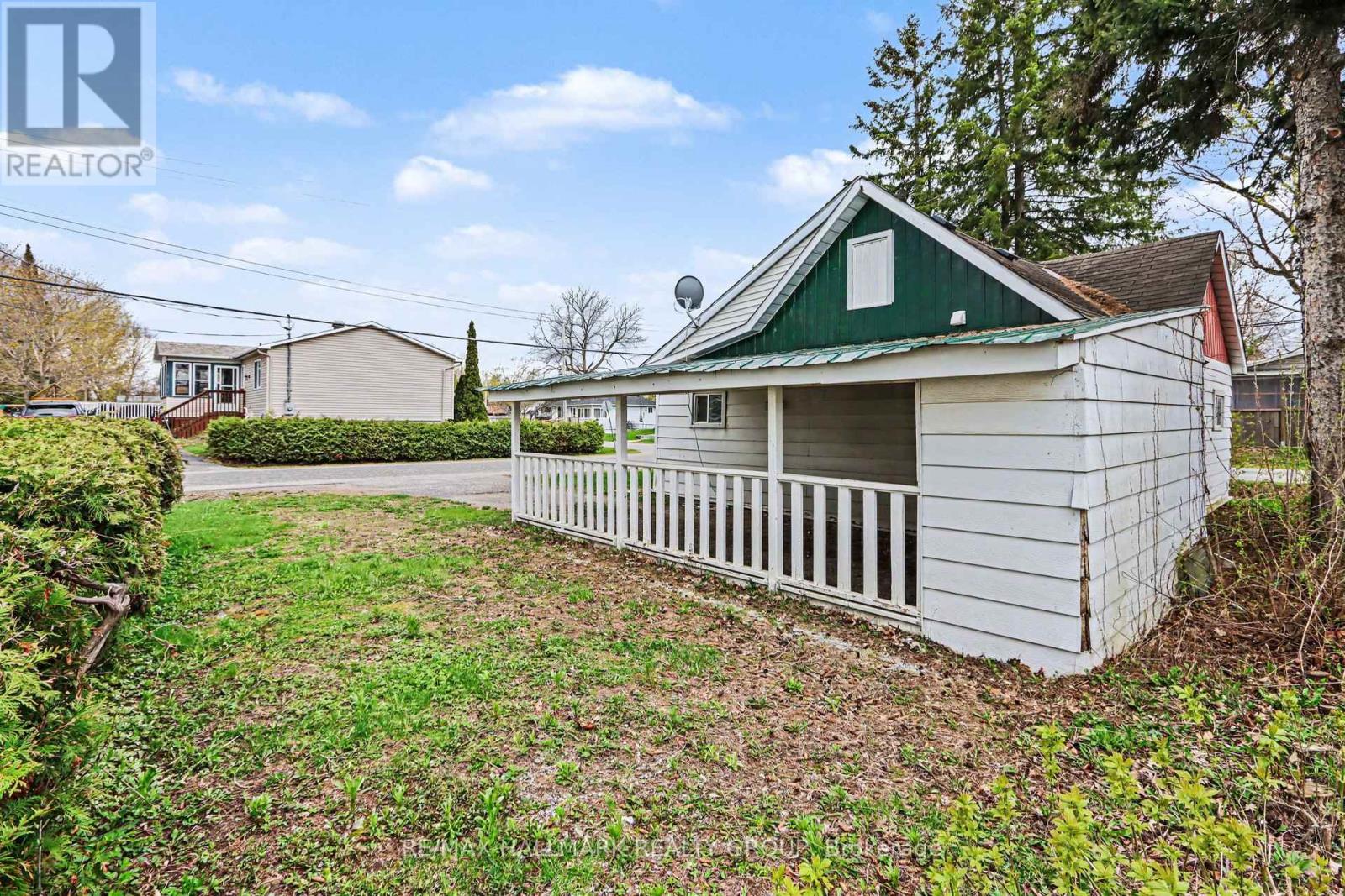 201 George Street E, North Grenville, Ontario  K0G 1J0 - Photo 14 - X13739262