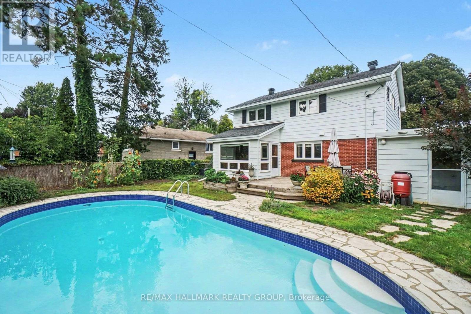 1236 Amesbrooke Drive, Ottawa, Ontario  K2C 2E6 - Photo 22 - X13739266