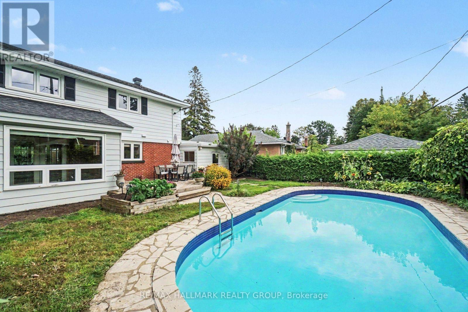 1236 Amesbrooke Drive, Ottawa, Ontario  K2C 2E6 - Photo 24 - X13739266
