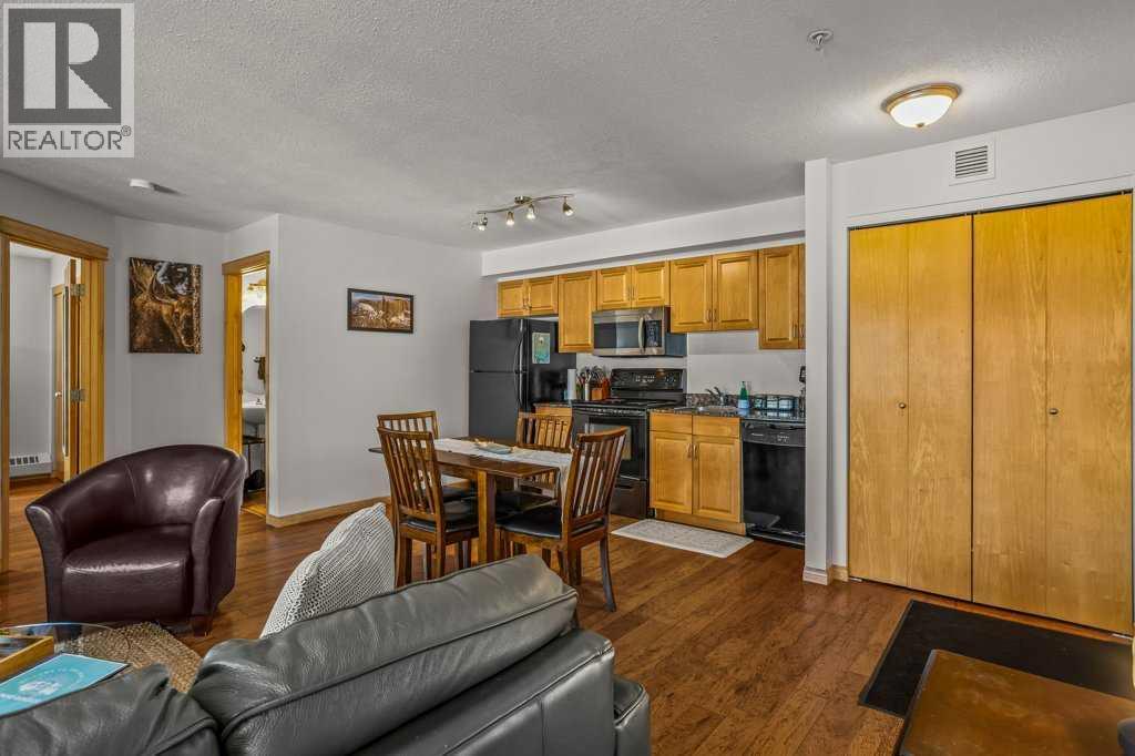 303, 999 Bow Valley Trail Trail, Canmore, Alberta  T1W 1N4 - Photo 3 - A2341601