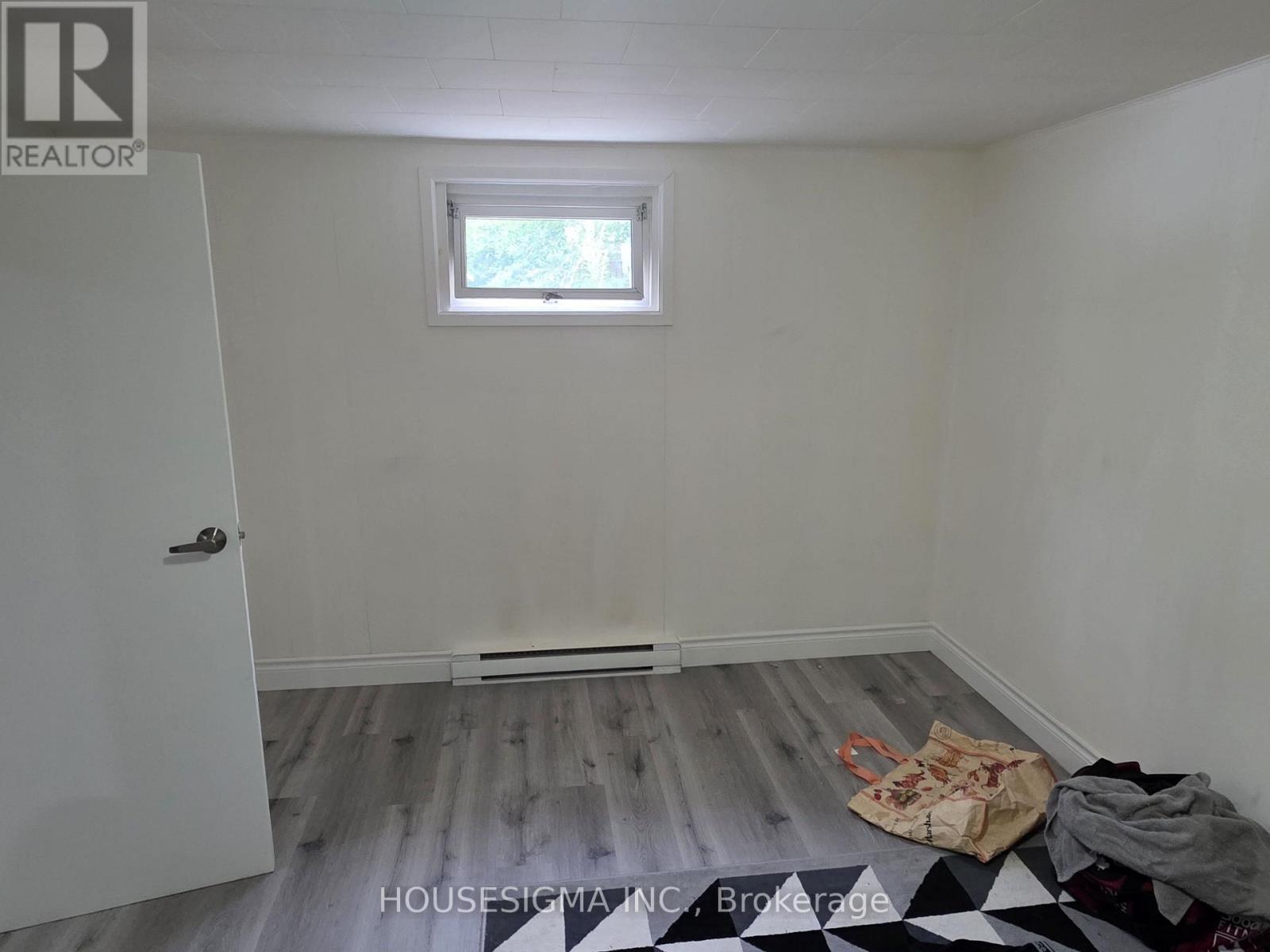 Bsmt - 51 Axsmith Crescent, Toronto, Ontario  M2J 3K2 - Photo 10 - C13739276