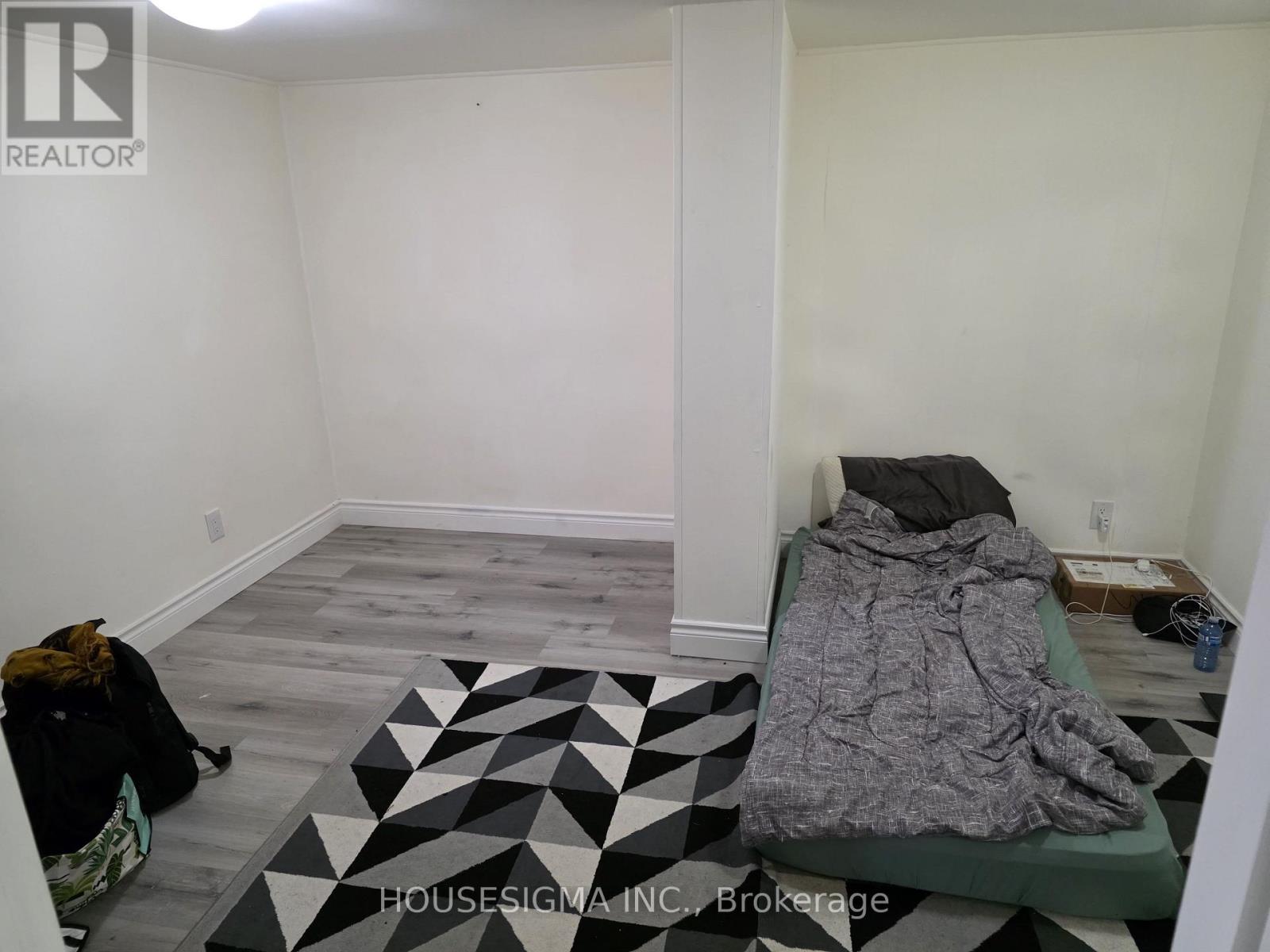 Bsmt - 51 Axsmith Crescent, Toronto, Ontario  M2J 3K2 - Photo 13 - C13739276