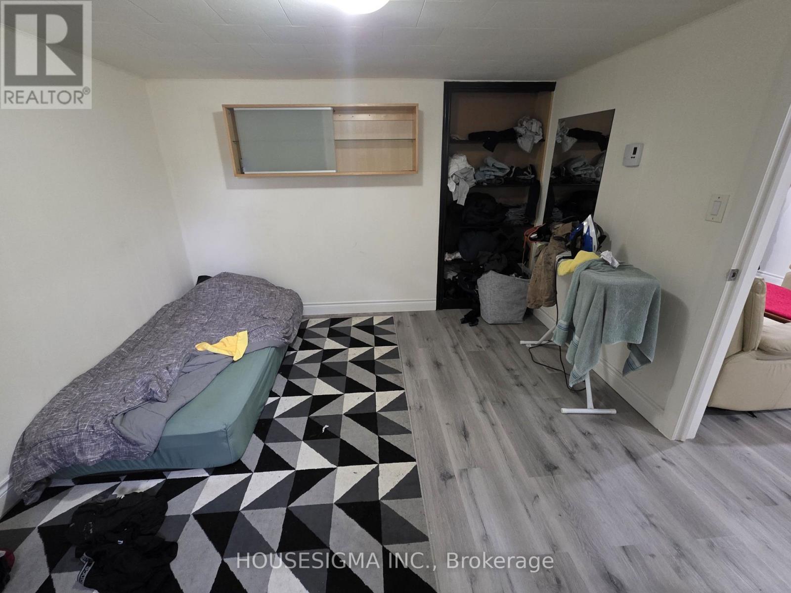 Bsmt - 51 Axsmith Crescent, Toronto, Ontario  M2J 3K2 - Photo 9 - C13739276