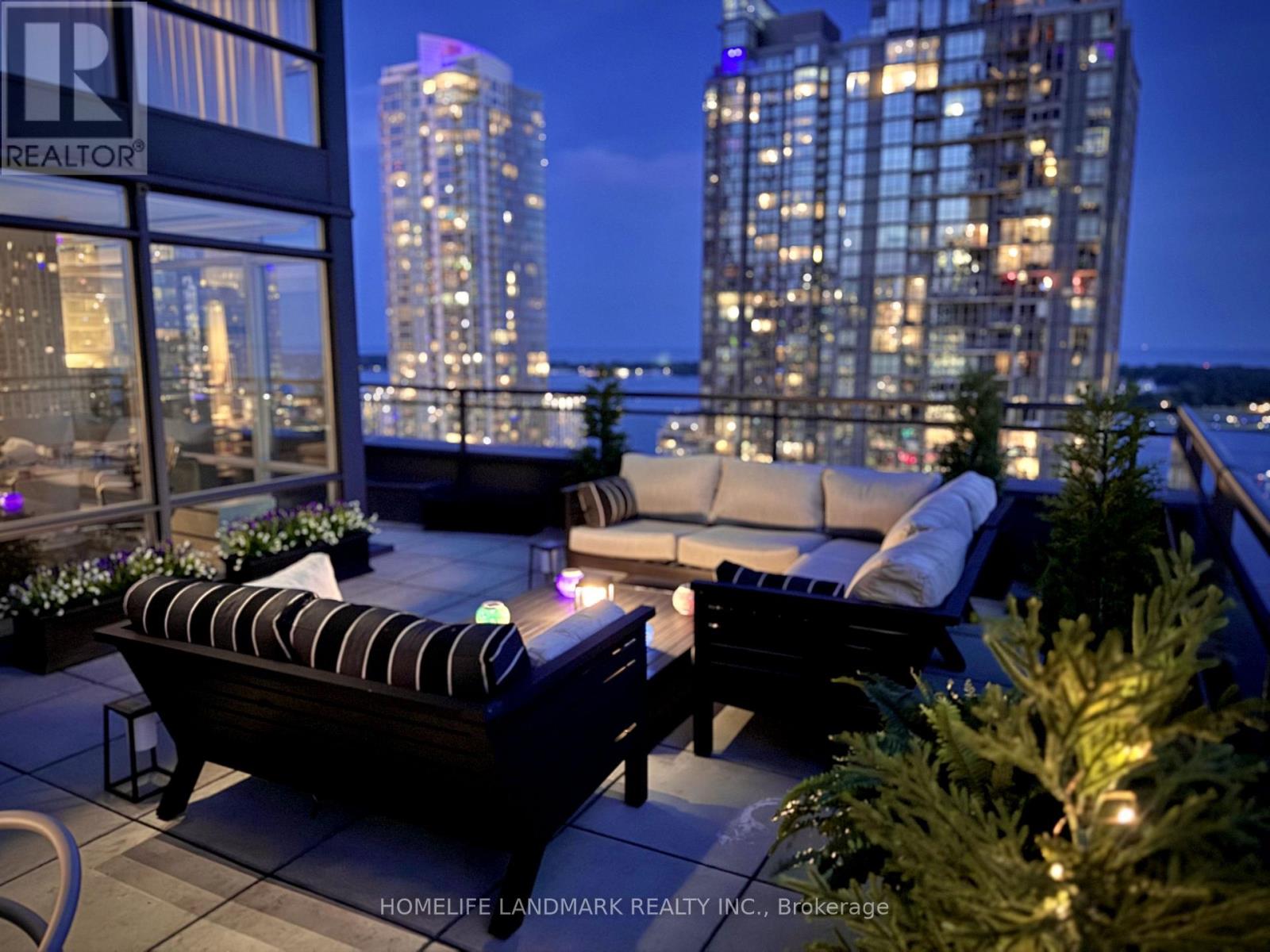 3107 - 25 TELEGRAM MEWS, Toronto, Ontario