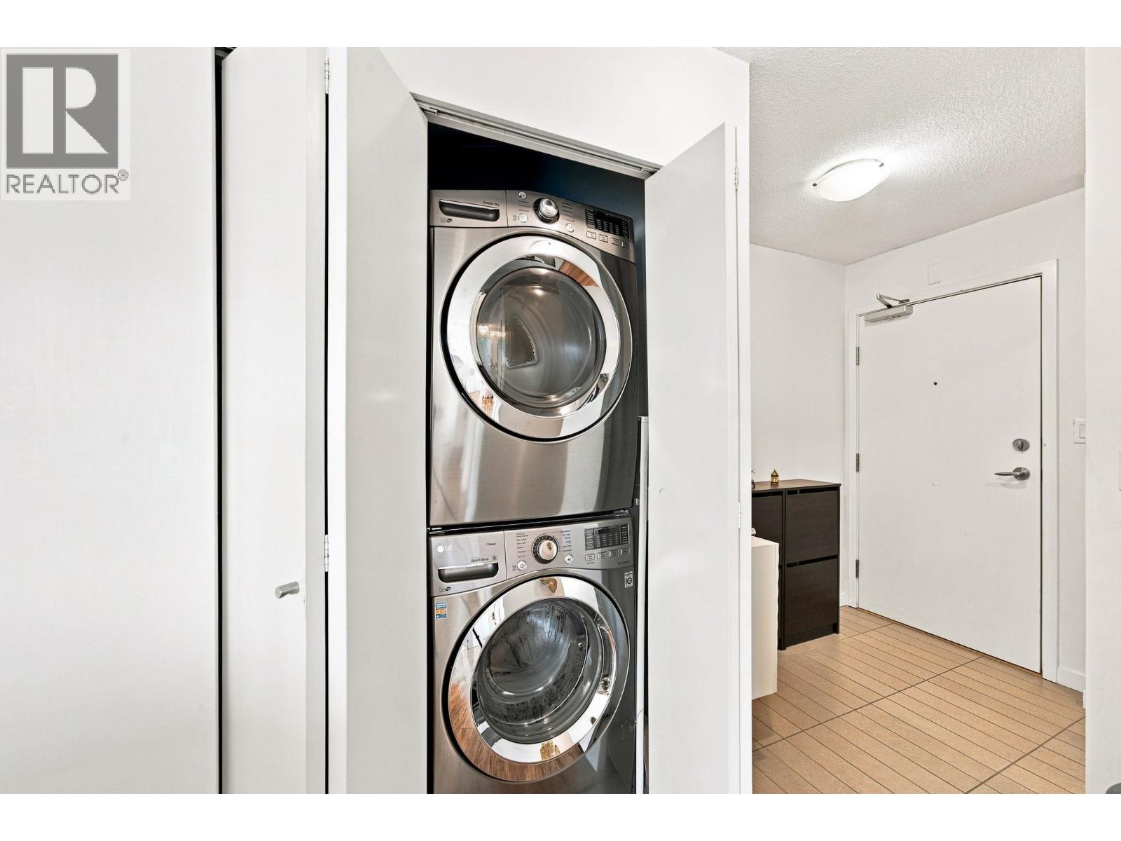 1703 233 Robson Street, Vancouver, British Columbia  V6B 0E8 - Photo 16 - R3161136