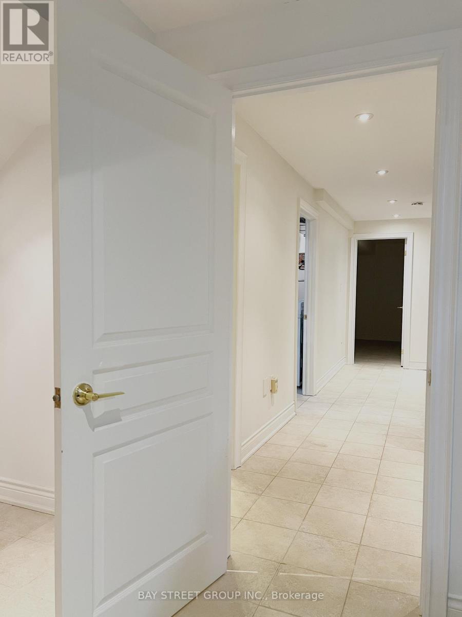 Bsmt 96 Preston Hill Crescent, Vaughan, Ontario  L4K 5L5 - Photo 3 - N13739258