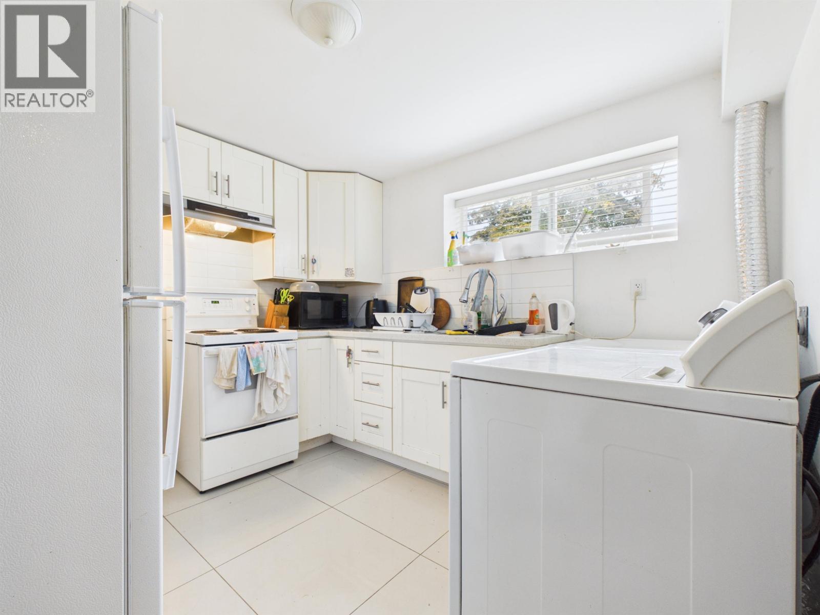 6325 Napier Street, Burnaby, British Columbia  V5B 2B9 - Photo 19 - R3161139