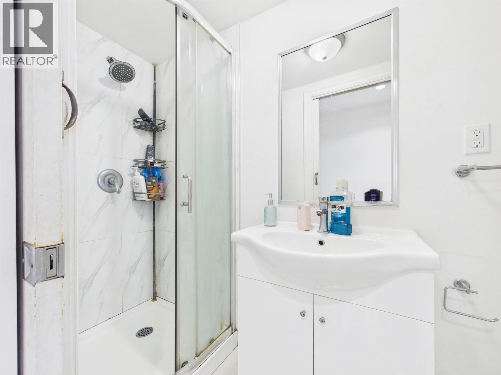 6325 Napier Street, Burnaby, British Columbia  V5B 2B9 - Photo 23 - R3161139