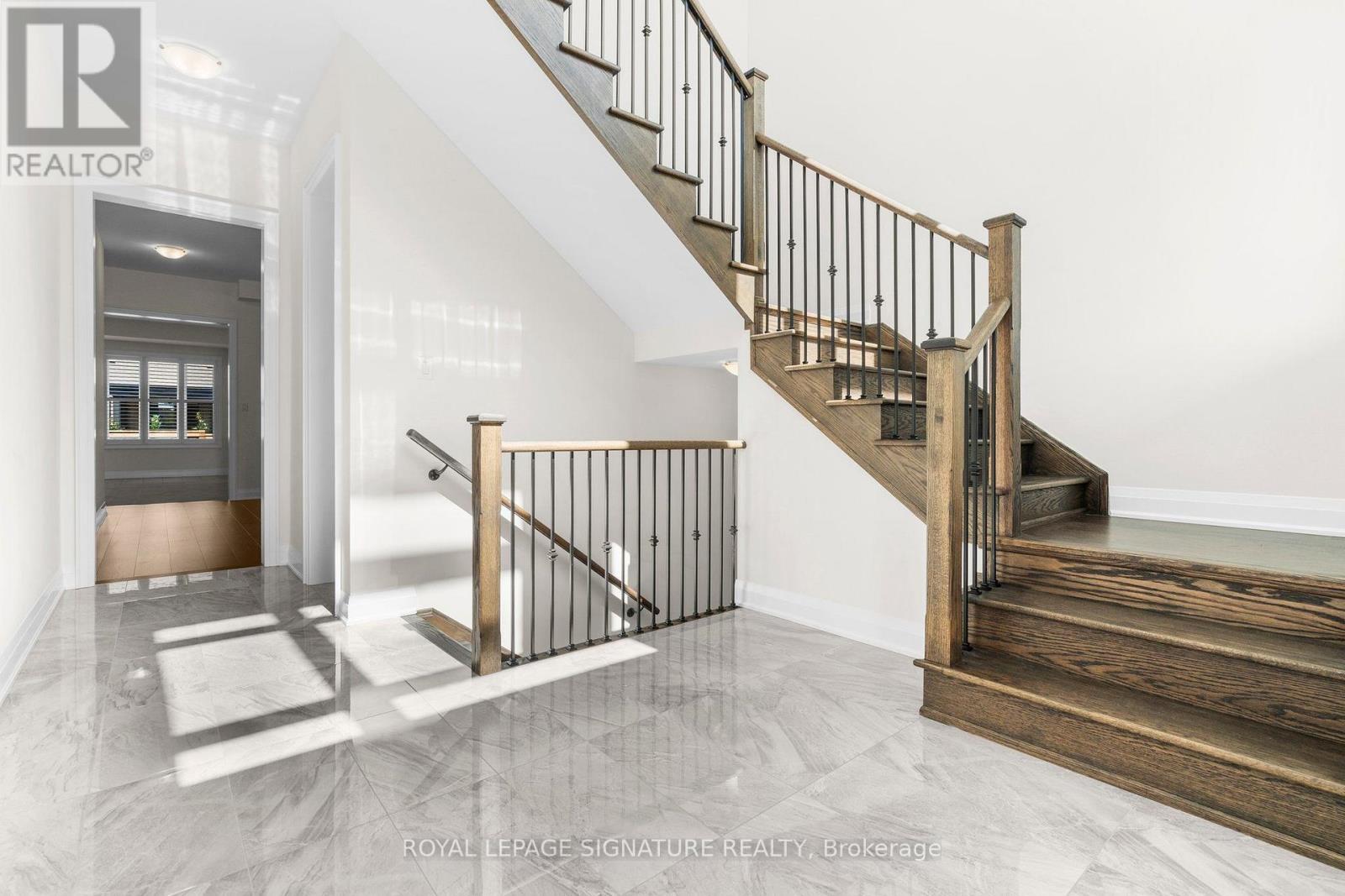 2415 Saw Whet Boulevard, Oakville, Ontario  L6M 5L5 - Photo 4 - W13739274