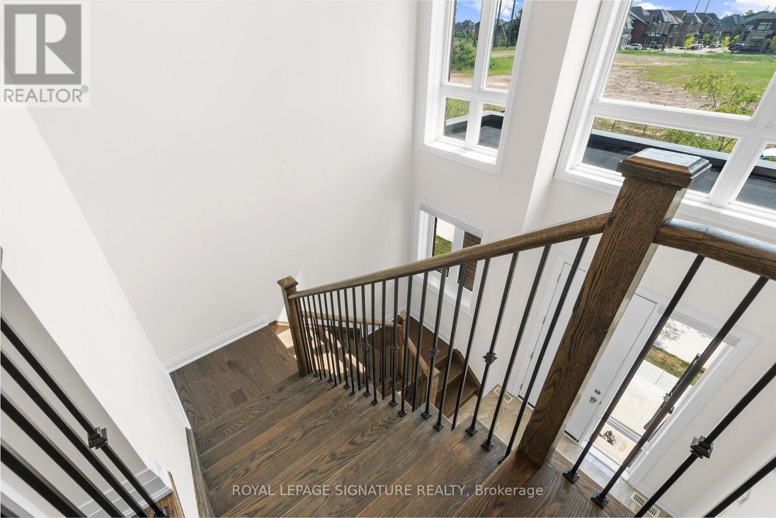 2415 Saw Whet Boulevard, Oakville, Ontario  L6M 5L5 - Photo 5 - W13739274