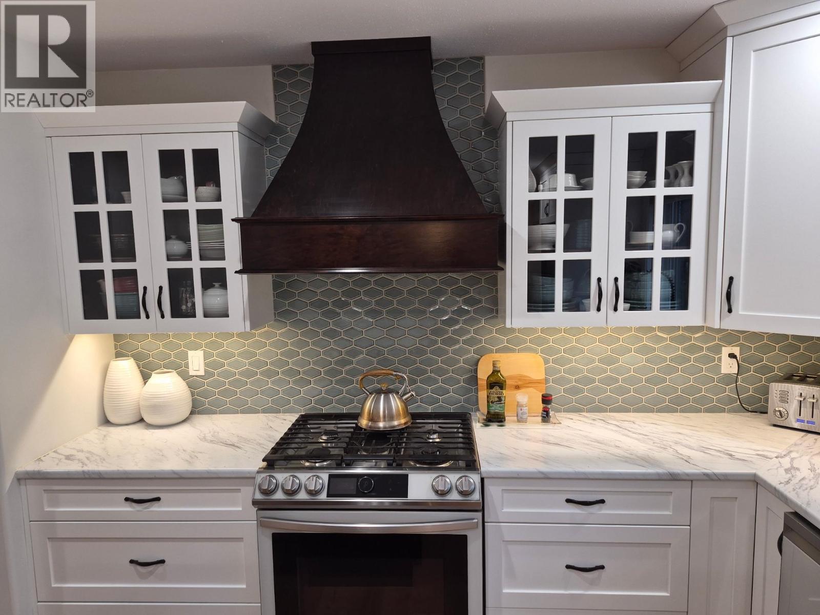 4958 Monical Road, 108 Mile Ranch, British Columbia  V0K 2Z0 - Photo 5 - R3160971