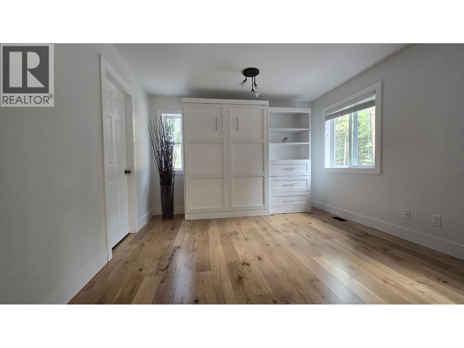 4958 Monical Road, 108 Mile Ranch, British Columbia  V0K 2Z0 - Photo 15 - R3160971