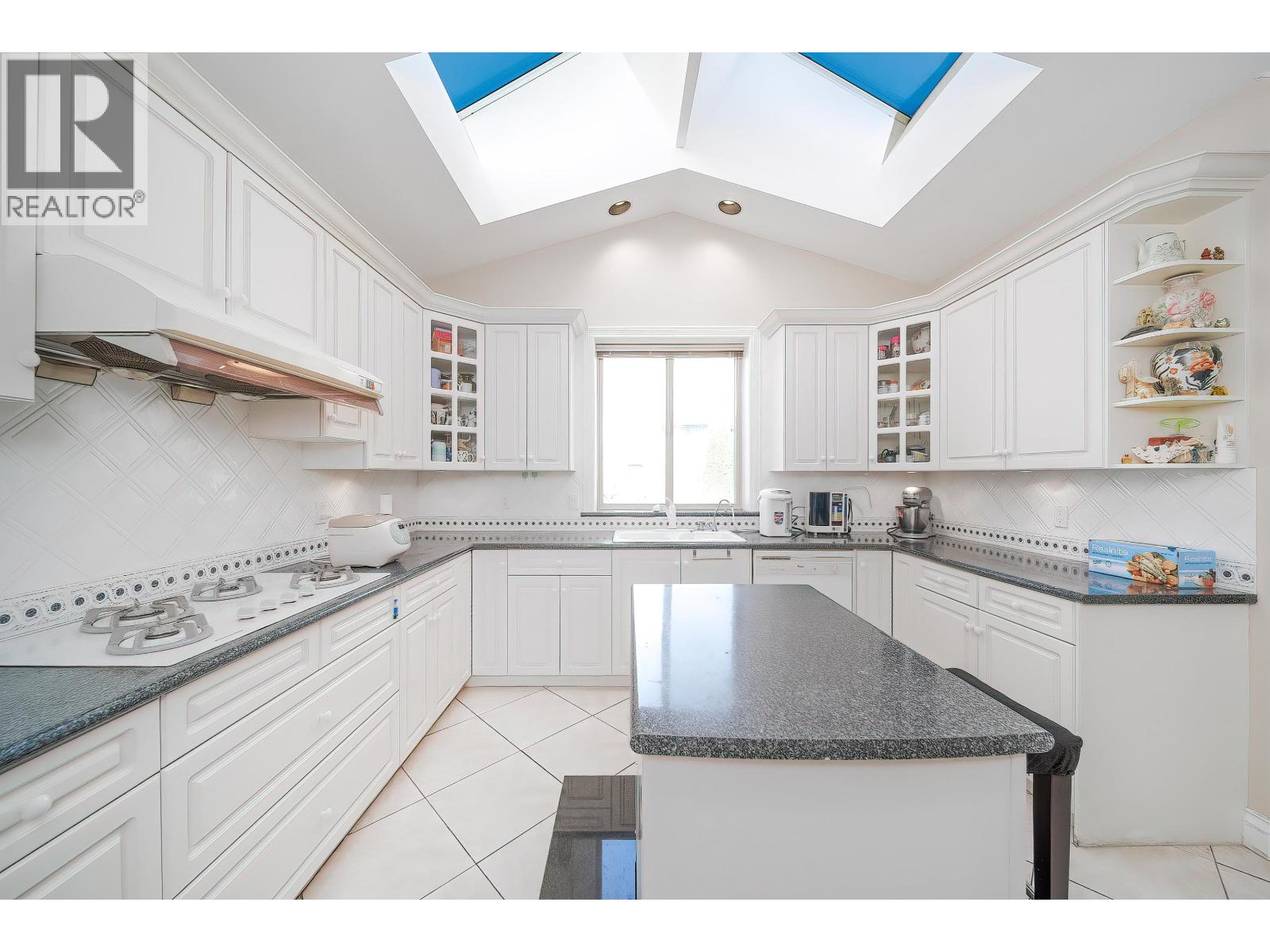 8671 Saunders Road, Richmond, British Columbia  V7A 2A6 - Photo 16 - R3161142