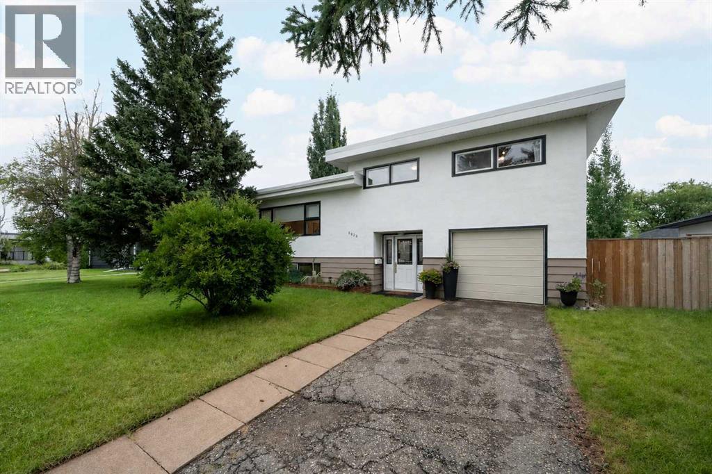 8628 7 Street Sw, Calgary, Alberta  T2V 1G9 - Photo 1 - A2338282