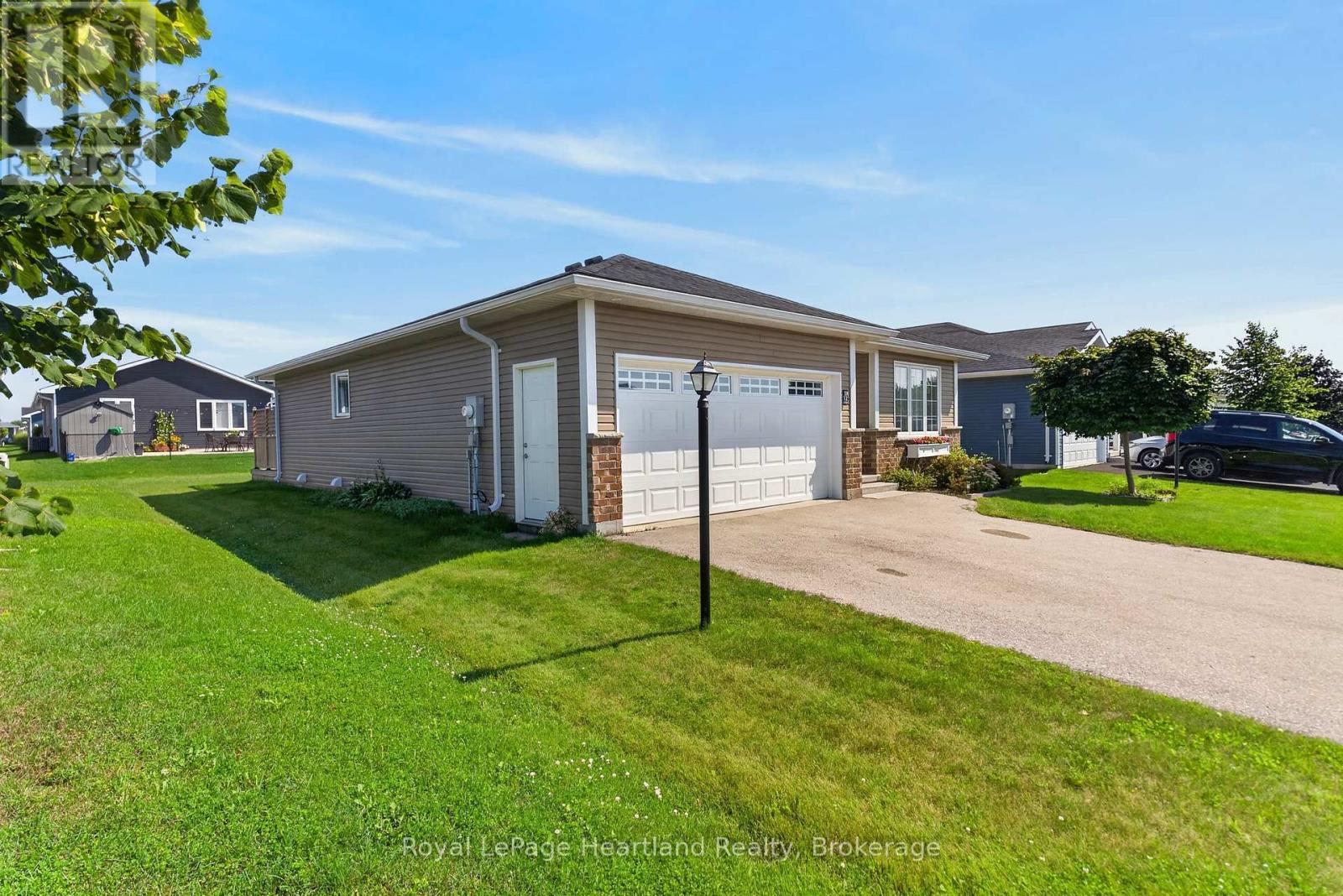 12 Windward Way N, Ashfield-Colborne-Wawanosh, Ontario  N7A 0C6 - Photo 5 - X13739264