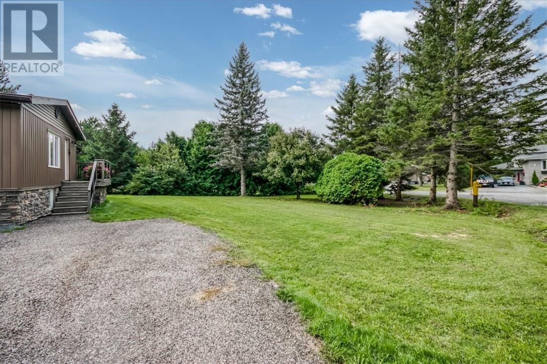 2 Adam, Lively, Ontario  P3Y 1E2 - Photo 8 - 2130111