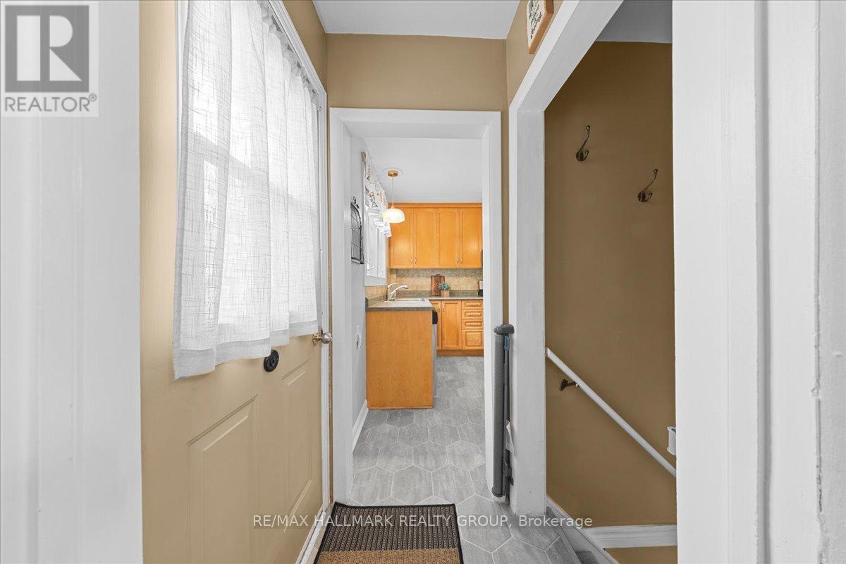 515 Clothier Street E, North Grenville, Ontario  K0G 1J0 - Photo 15 - X13739306