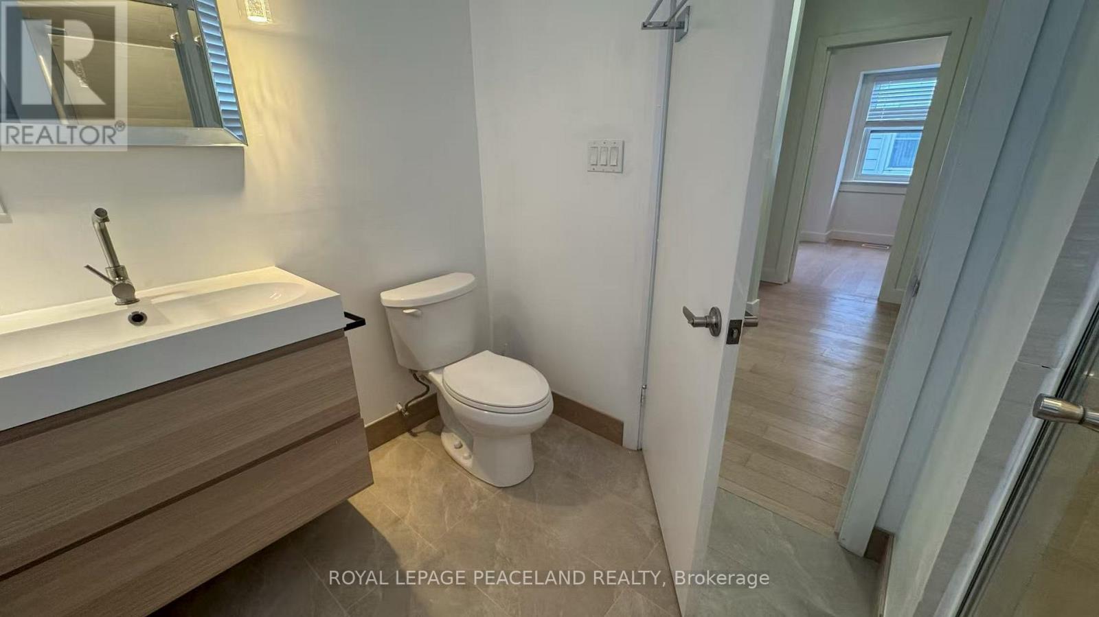 Upper - 19 Tardree Place, Toronto, Ontario  M1R 3X2 - Photo 14 - E13739308
