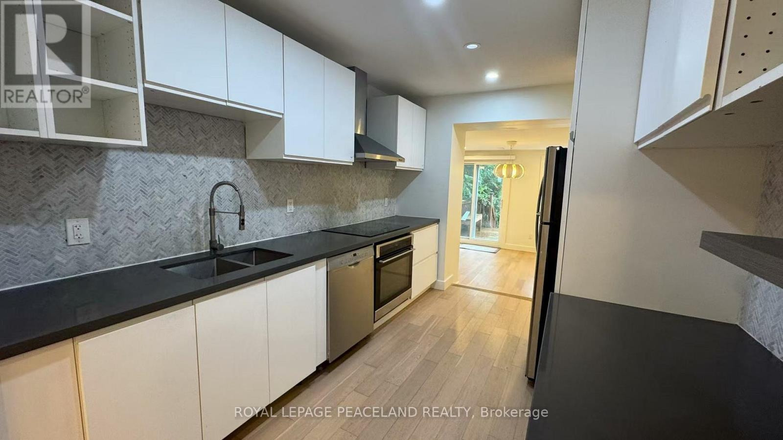 Upper - 19 Tardree Place, Toronto, Ontario  M1R 3X2 - Photo 4 - E13739308