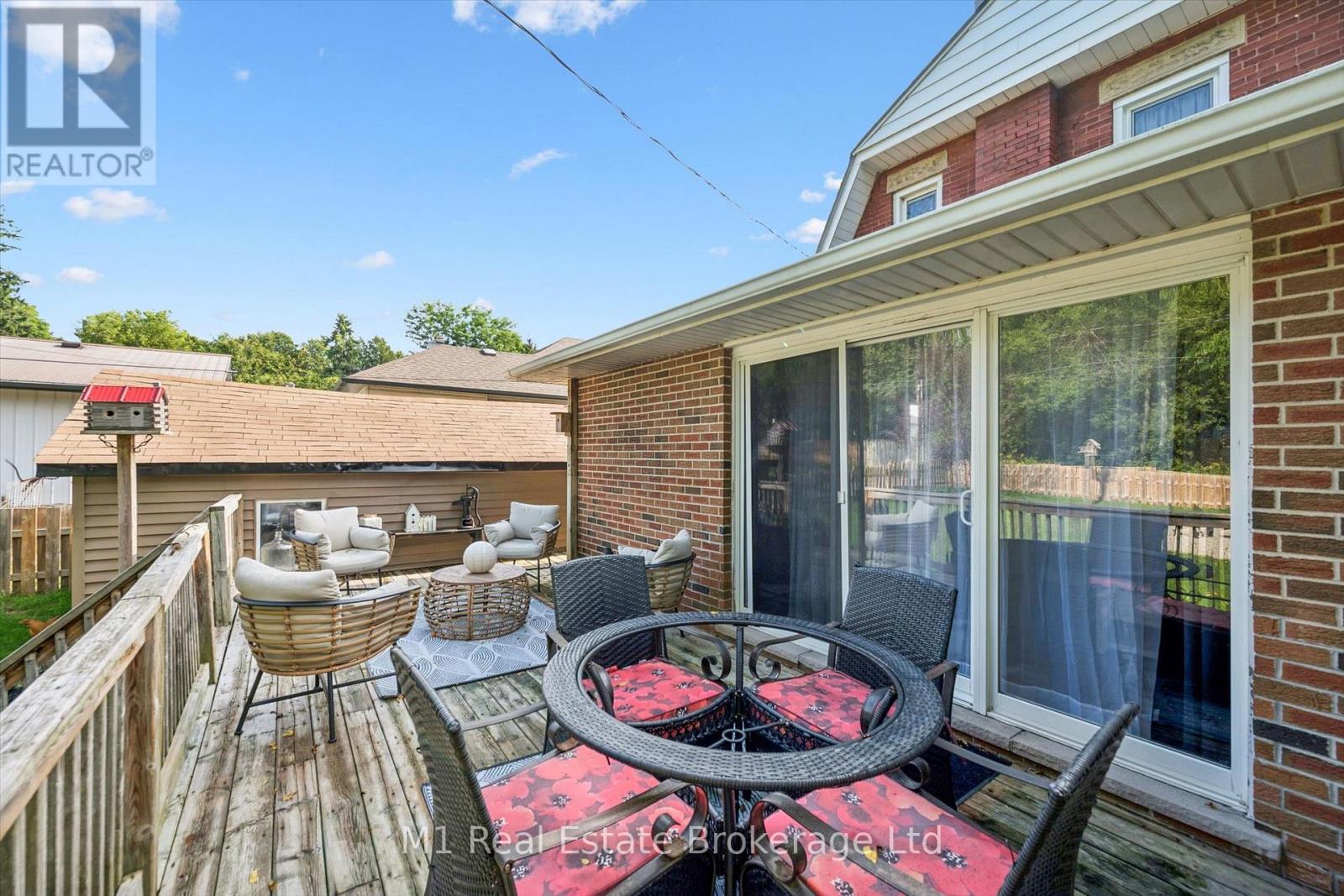 691 St Andrew Street W, Centre Wellington, Ontario  N1M 1P7 - Photo 37 - X13739326