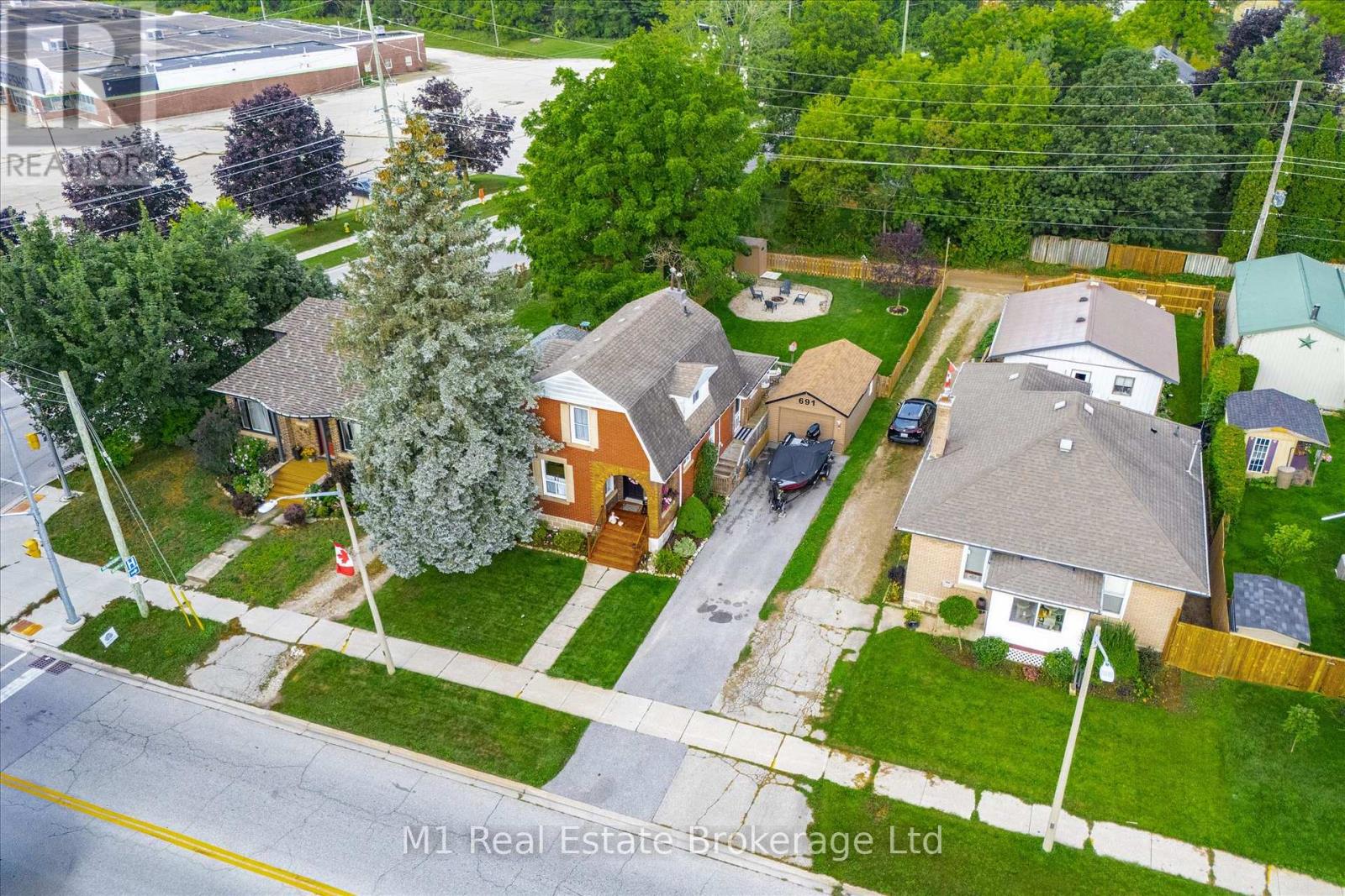 691 St Andrew Street W, Centre Wellington, Ontario  N1M 1P7 - Photo 6 - X13739326