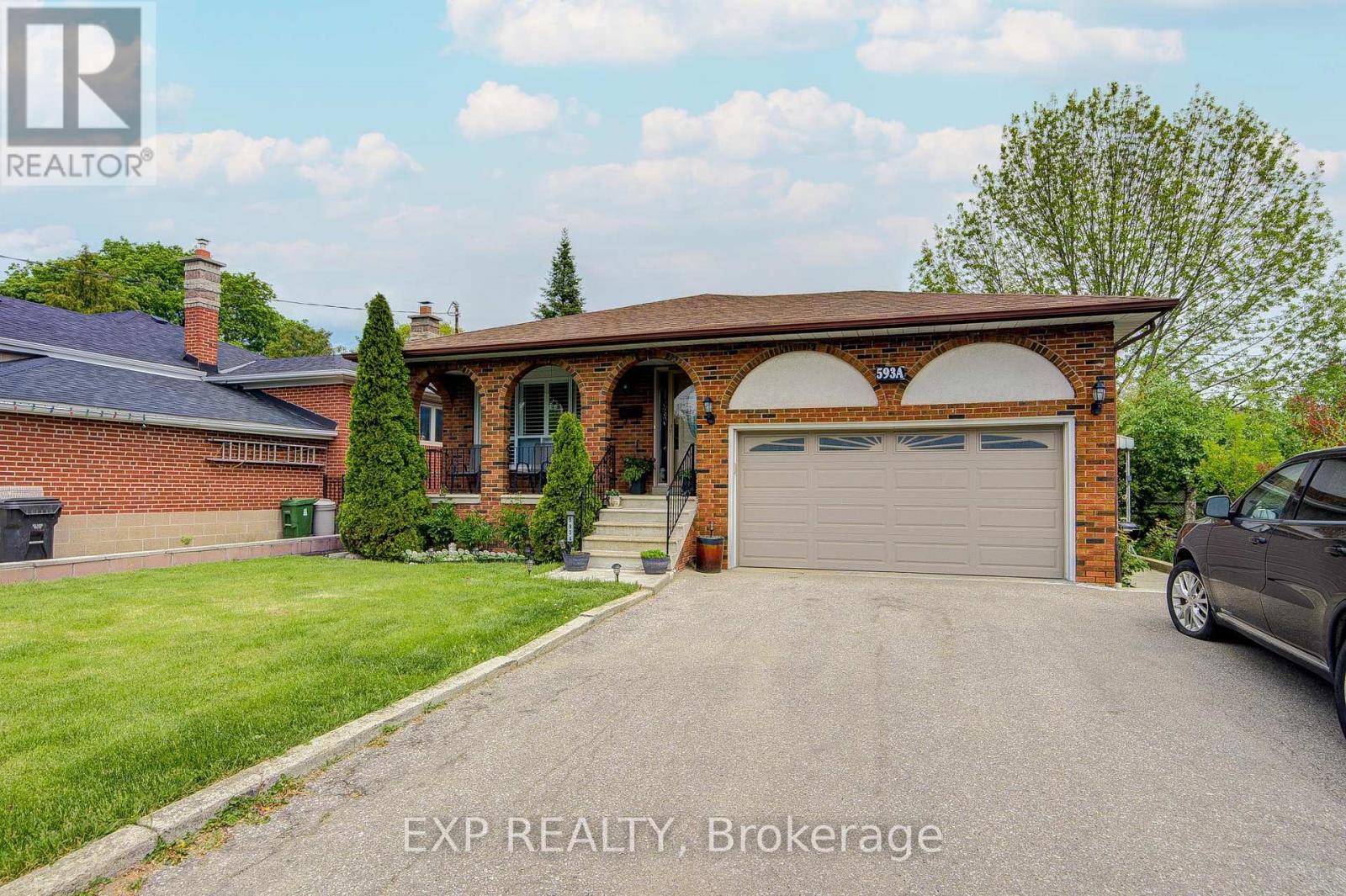 593A SCARLETT ROAD N, Toronto, Ontario