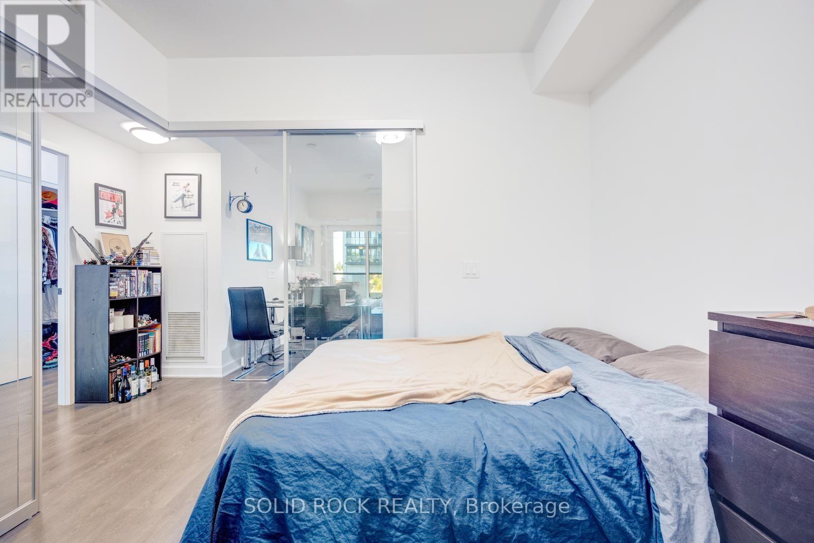 211 - 36 Zorra Street, Toronto, Ontario  M8Z 4Z7 - Photo 10 - W13739296