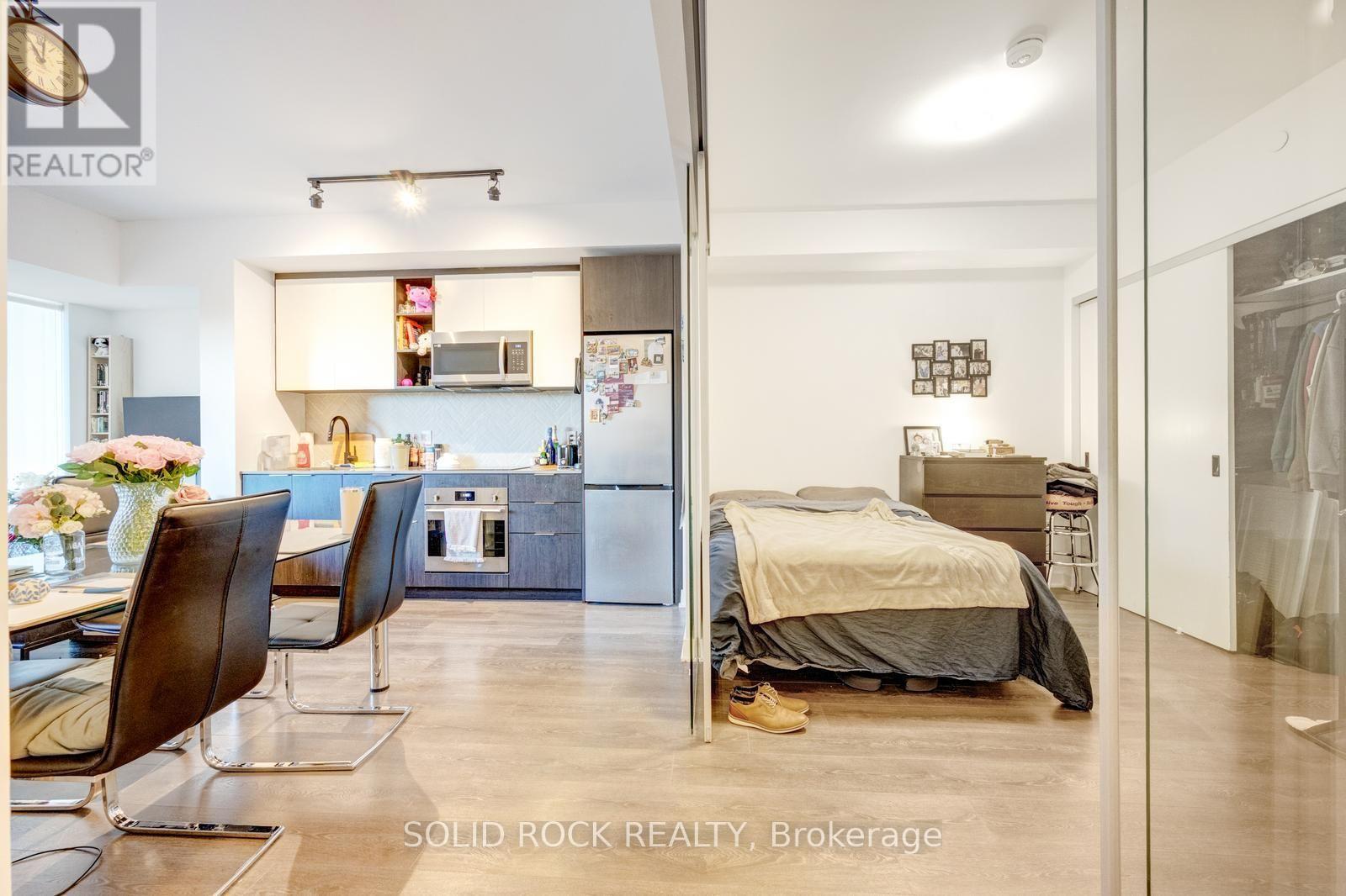 211 - 36 Zorra Street, Toronto, Ontario  M8Z 4Z7 - Photo 13 - W13739296